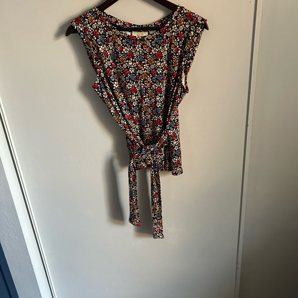 Maeve by Anthropologie Cap Sleeve Floral Print Tie Waist Back Wrap Blouse - Picture 9 of 14